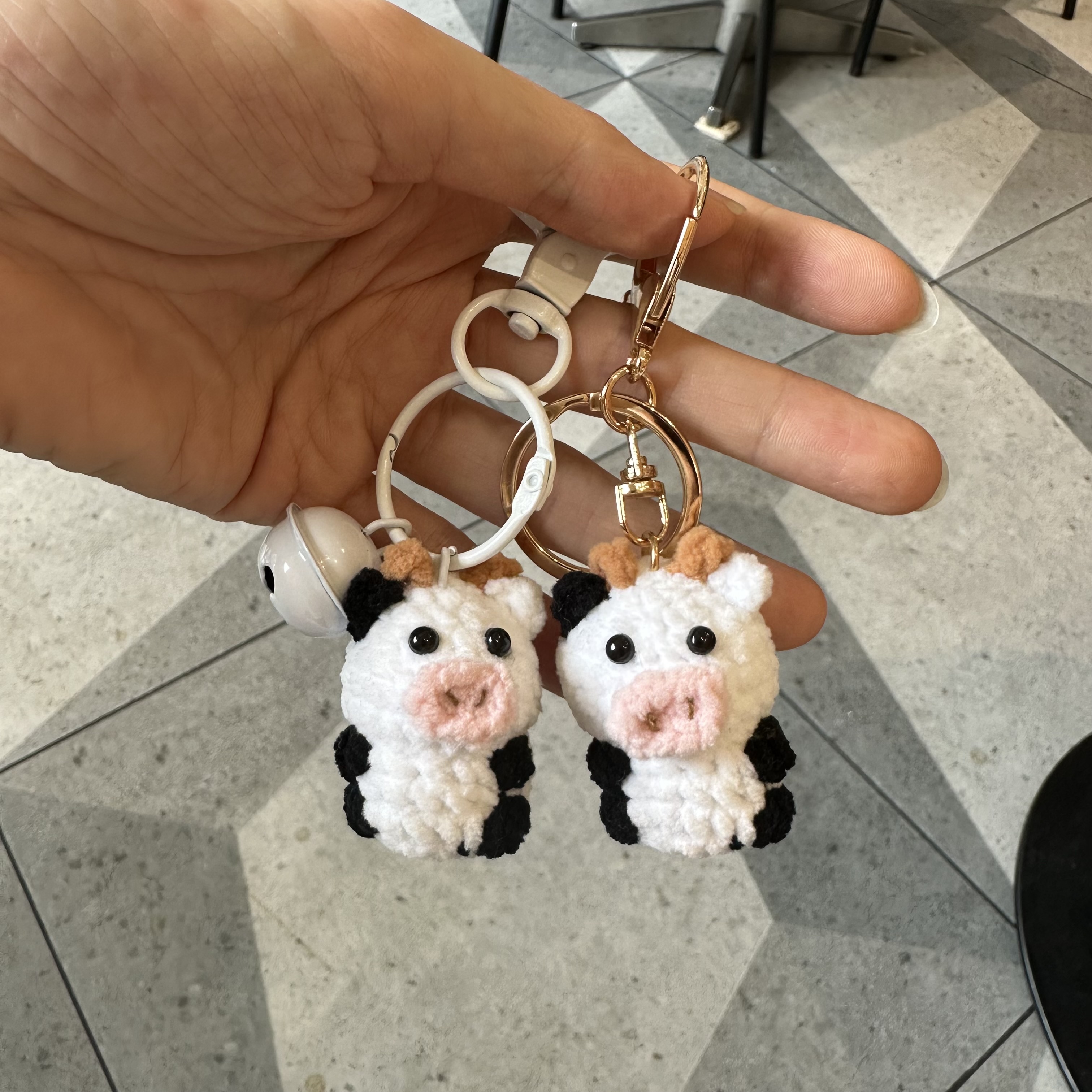 Handmade 3.5cm Cute Knitting M - Car Accessories Wholesale recensione e prezzo