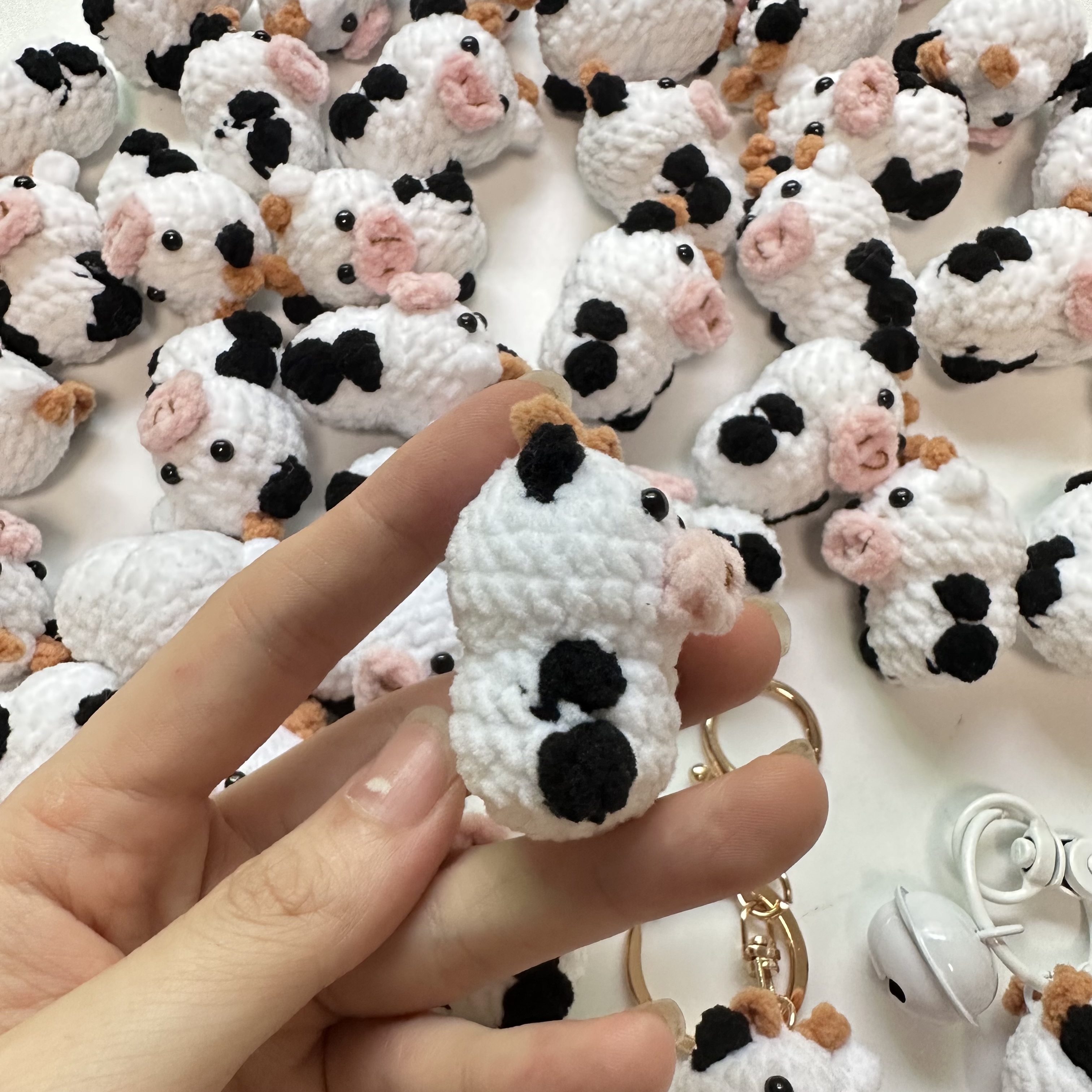 Handmade 3.5cm Cute Knitting M - Car Accessories Wholesale recensione e prezzo